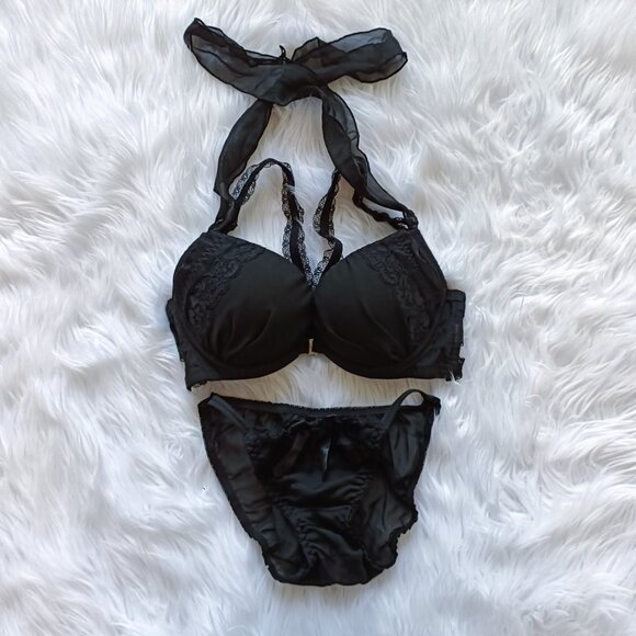 White lace front clasp halter push-up bra - Picture 3 of 4